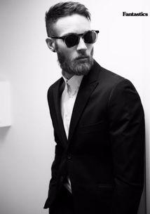 欧美大叔西装基情视频,一场西装基情视觉盛宴