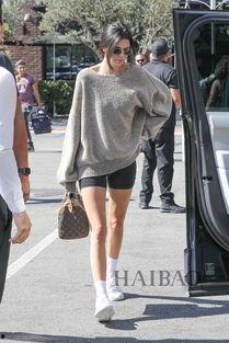 欧美街拍视频,跟随街拍视频探寻时尚潮流密码