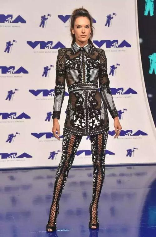 欧美明星视频bt,揭秘明星幕后生活片段